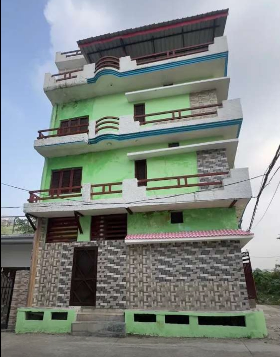 House fo...